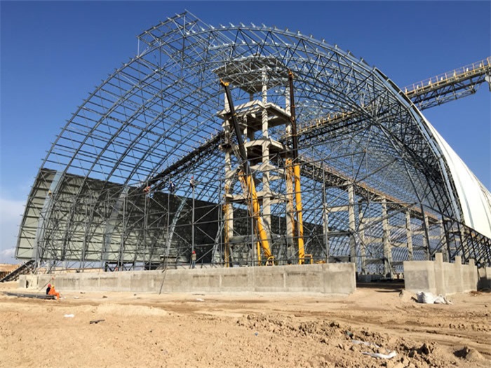 那曲煤机油桶翘工程网架